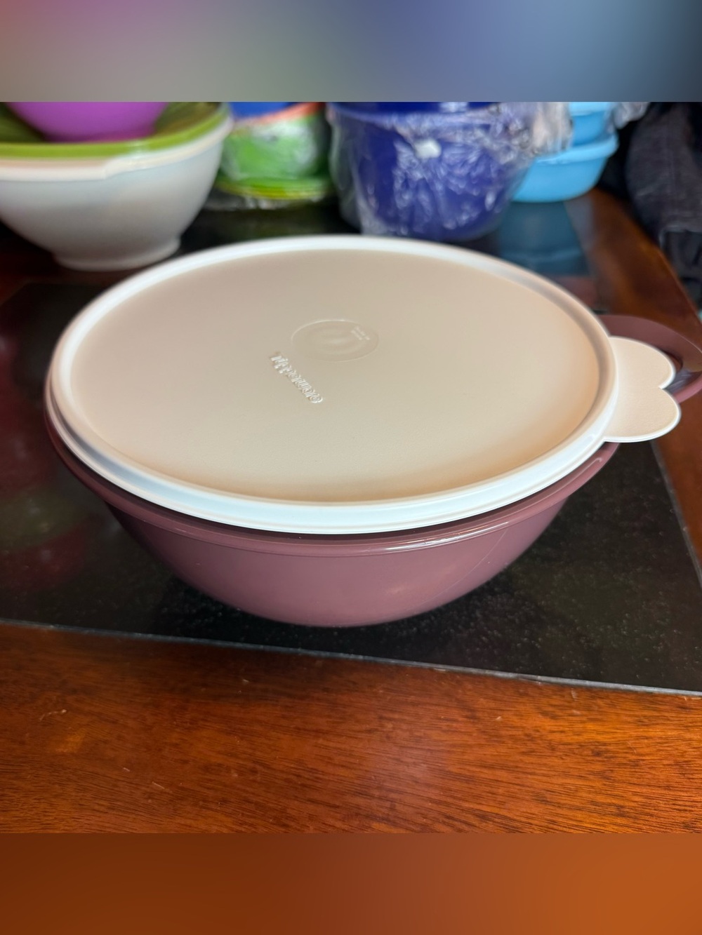 Tupperware Thatsa Bowl 12 cups
